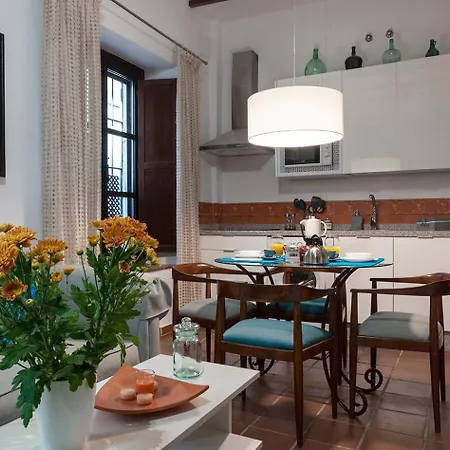 Horno24, Alojamiento Con Patio Andaluz, Tipico De Córdoba Buitenkant foto