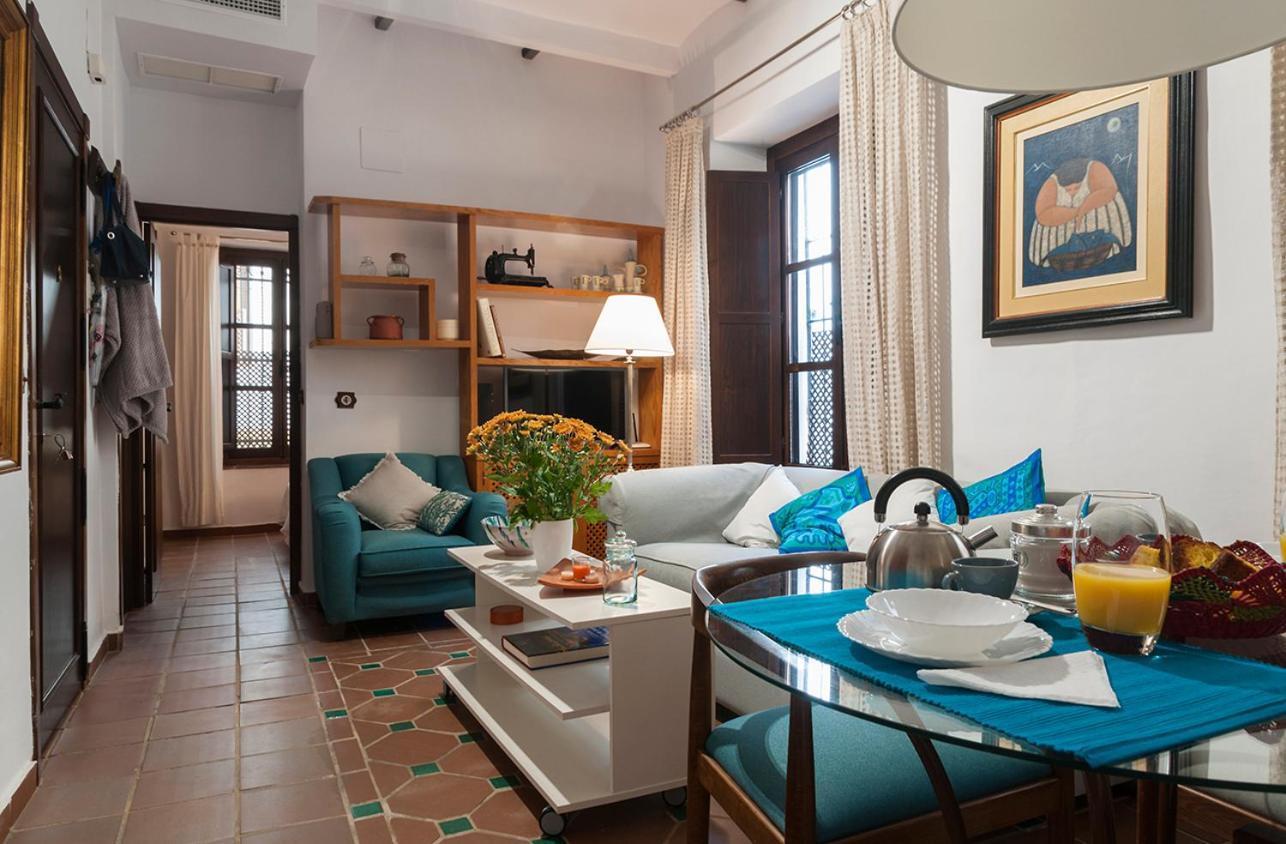 Horno24, Con Patio Andaluz, Tipico De Apartment *